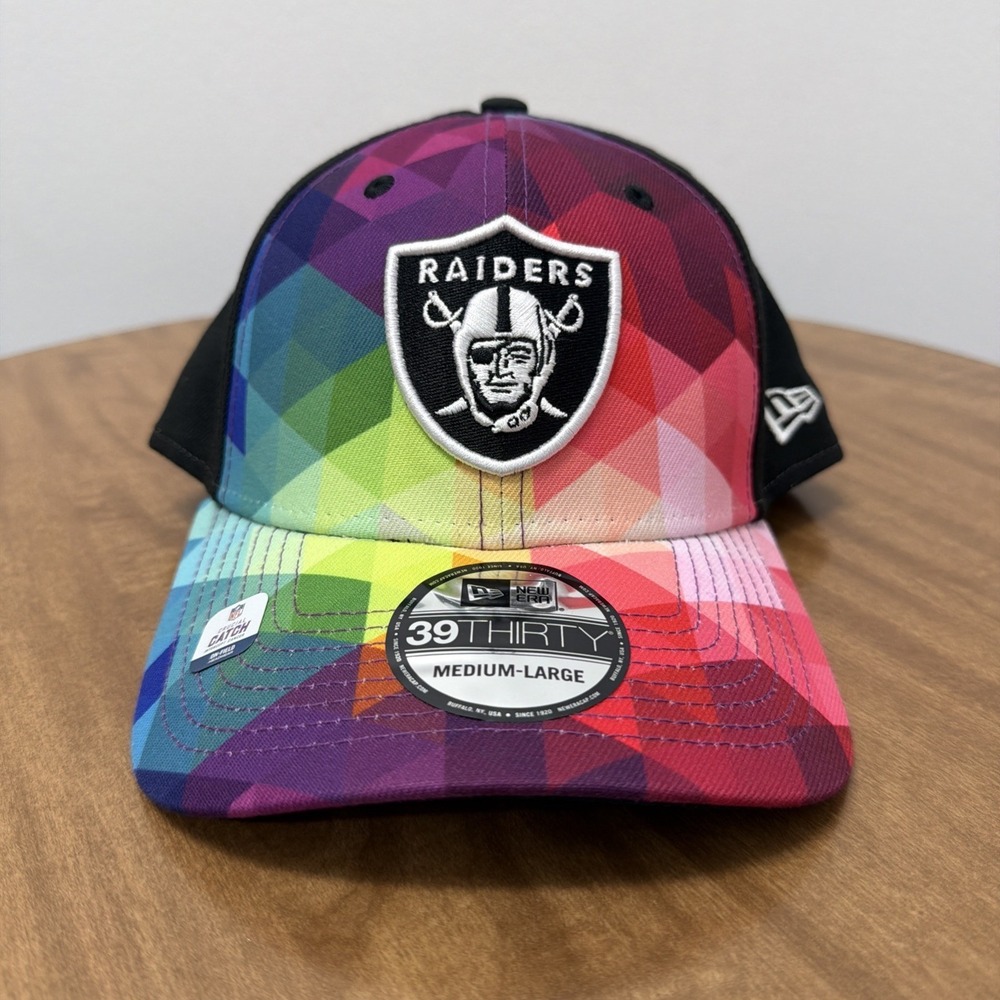Las Vegas Raiders New Era 39THIRTY CRUCIAL CATCH 2023 Sideline Hat Cap M/L NWT